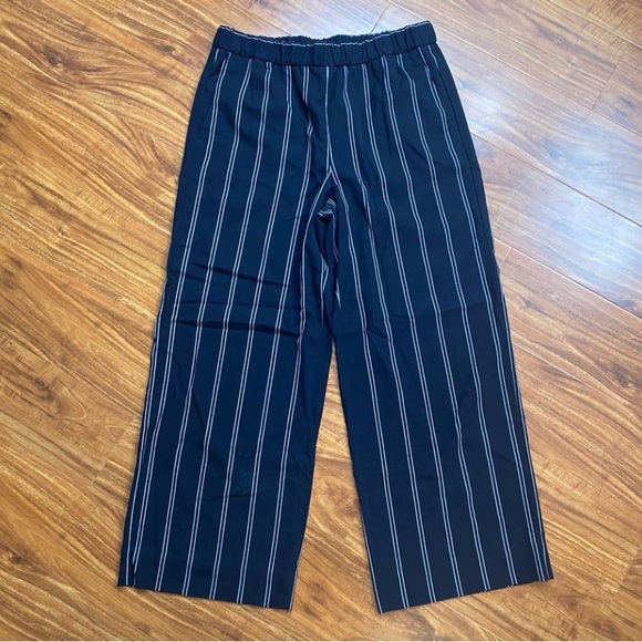 Banana Republic Navy White Stripe Elastic High Waist Wide Leg Crop Pant Size M - Picture 1 of 13